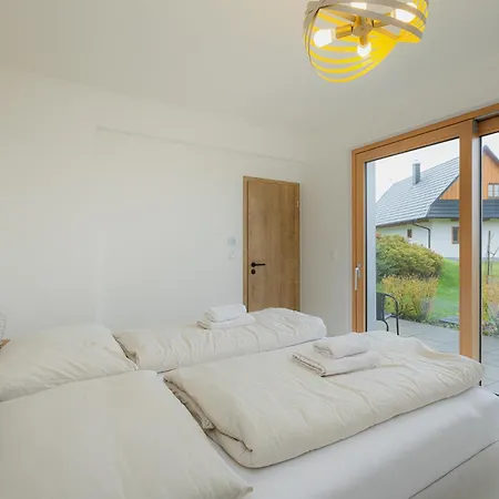 Moj Hillside Apartment